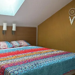 https://loural.fr-provencehotel.com